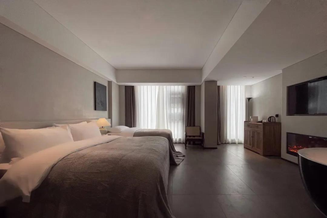 פנגואנג Phoenix Hall House Hotel מראה חיצוני תמונה