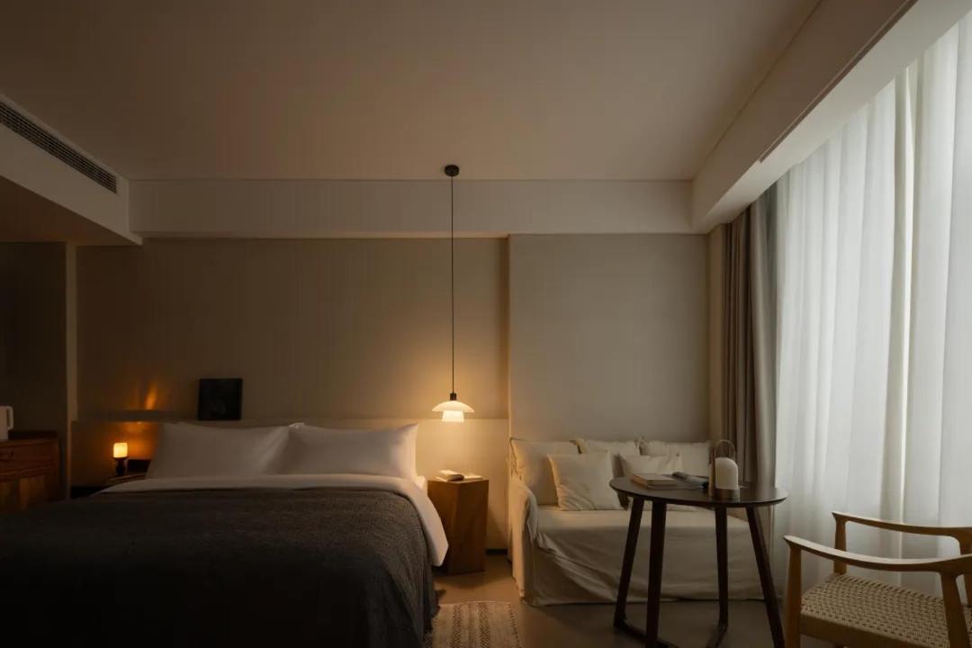 פנגואנג Phoenix Hall House Hotel מראה חיצוני תמונה