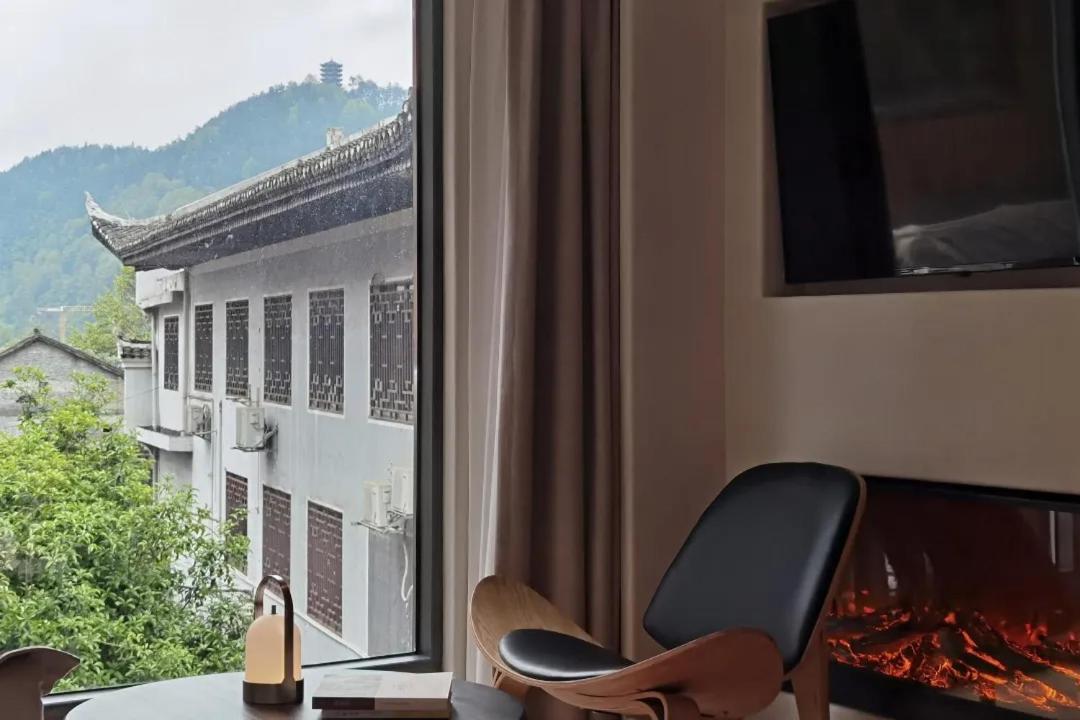 פנגואנג Phoenix Hall House Hotel מראה חיצוני תמונה